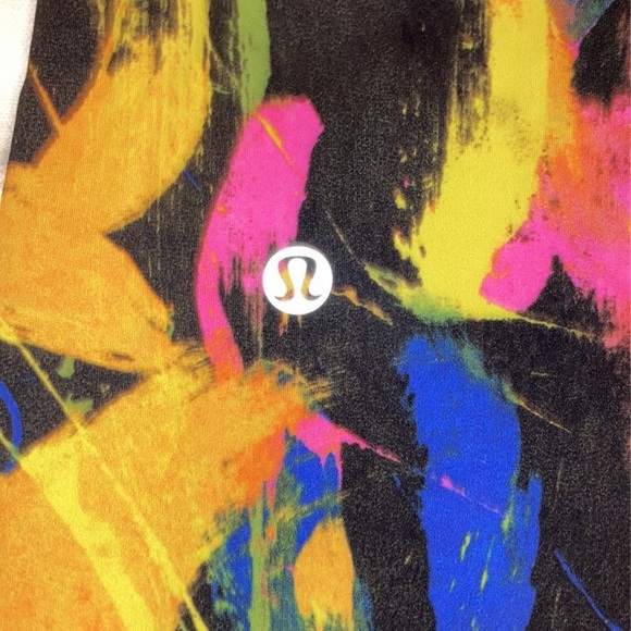 Lululemon matching workout top and leggings! - Picture 2 of 4